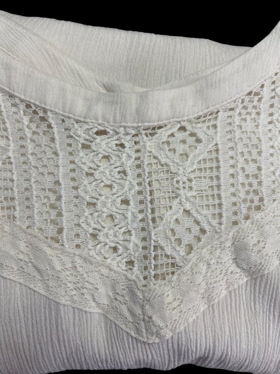 Sleeveless White Rayon Tiered Tunic Top With Crochet Lace Trim Detail - Picture 6 of 7